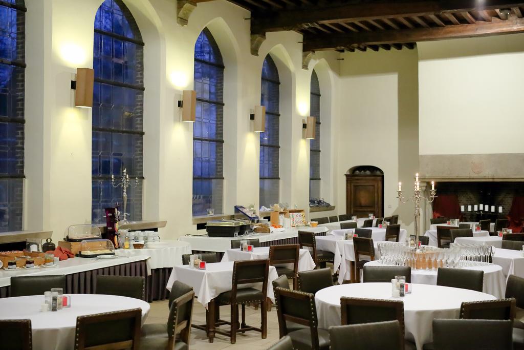 Priorij Corsendonk Hotel Oud-Turnhout Eksteriør billede