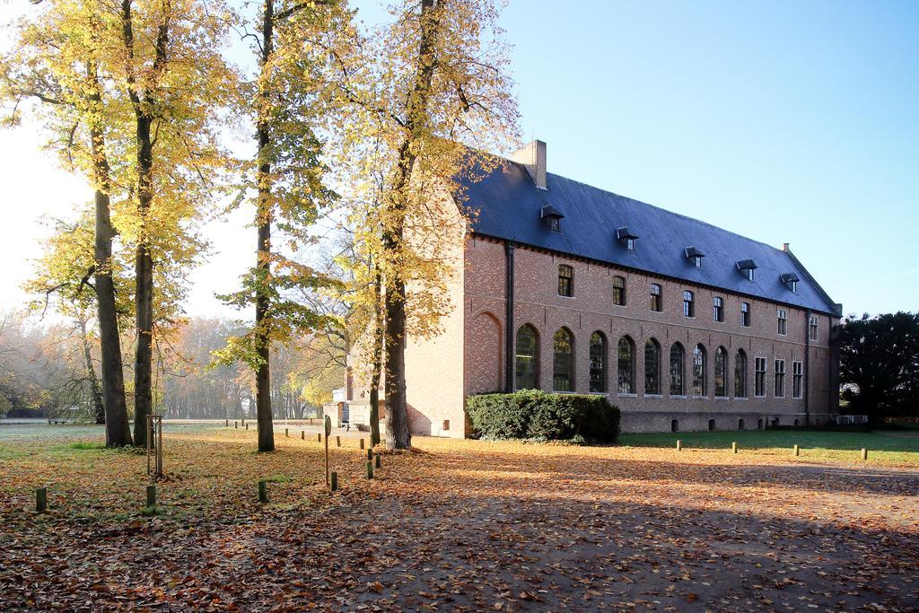Priorij Corsendonk Hotel Oud-Turnhout Eksteriør billede