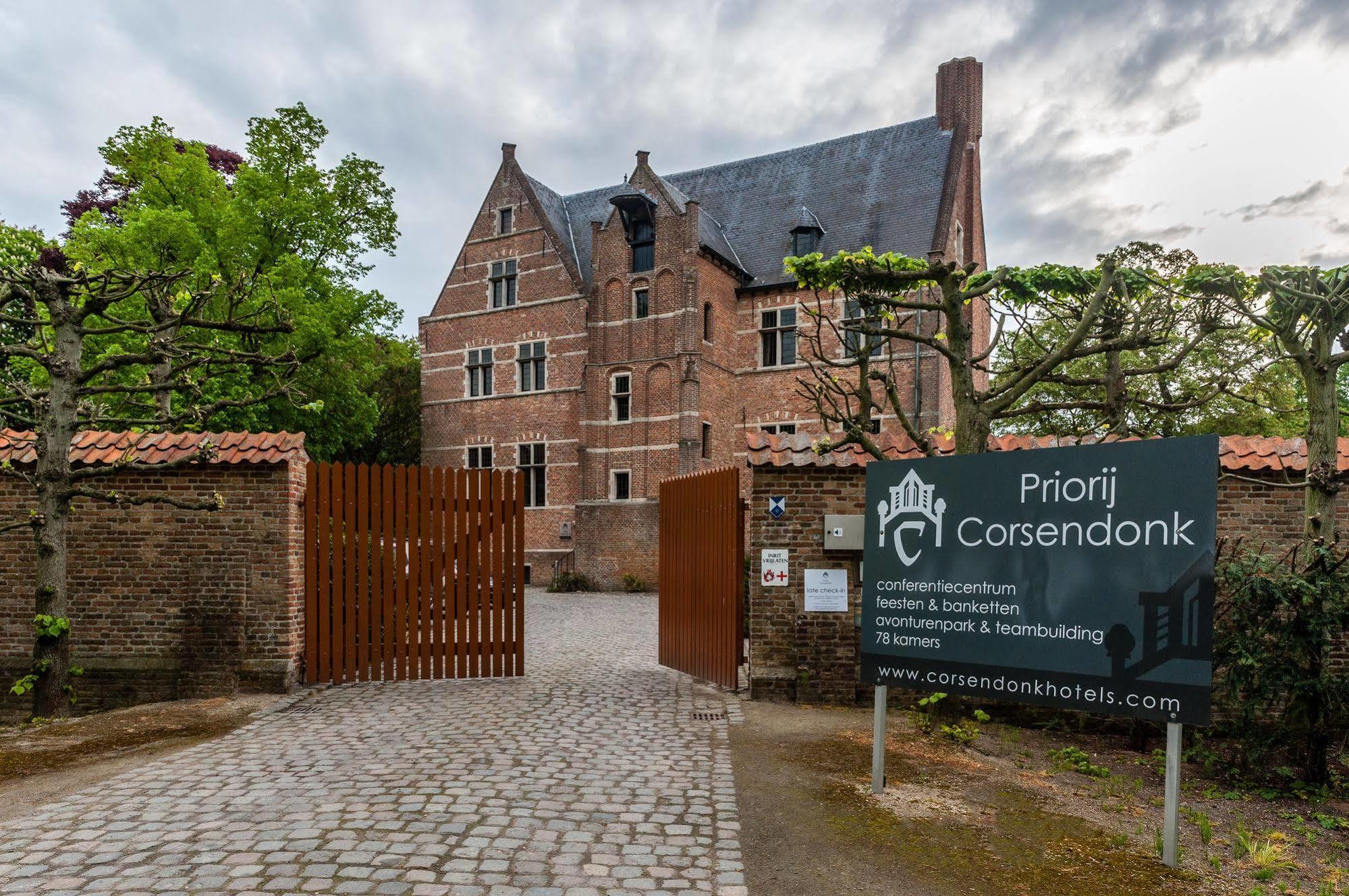 Priorij Corsendonk Hotel Oud-Turnhout Eksteriør billede